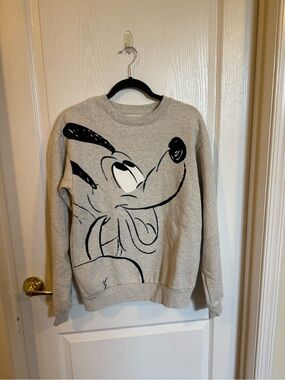 Disney Pluto Light Gray Crewneck Sweatshirt